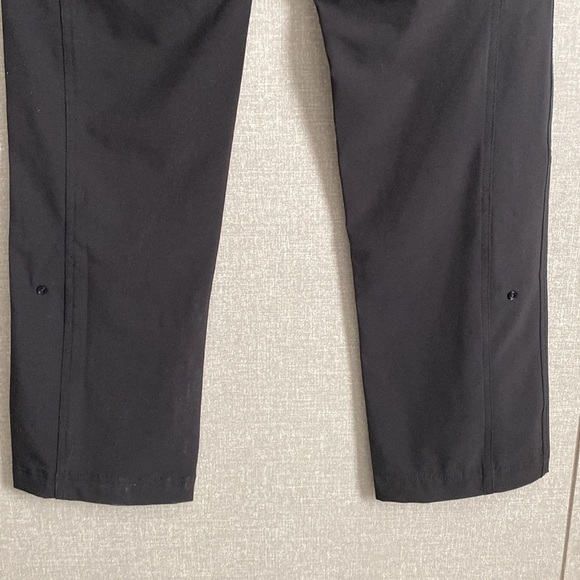 The North Face Women’s Black Convertible Pants - Picture 8 of 14